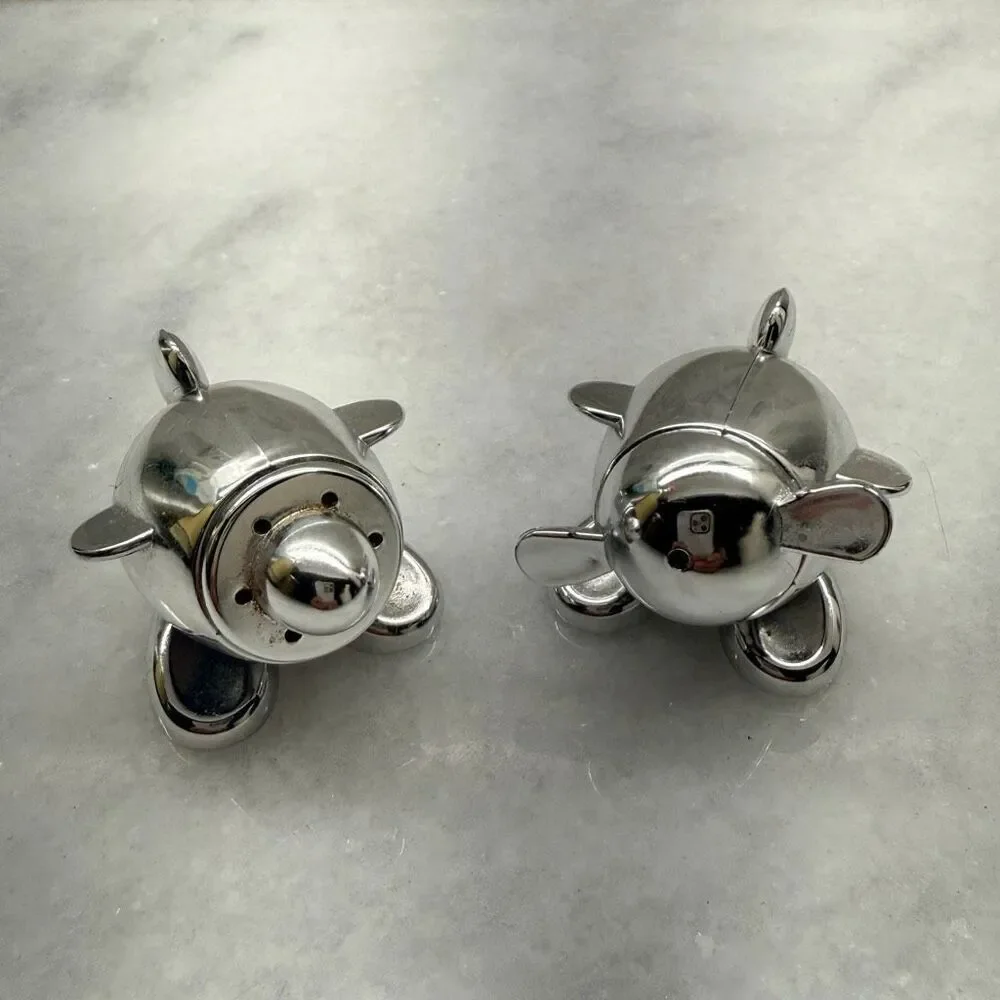 Virgin Atlantic Salt & Pepper Shakers Set Pinched From Virgin Atlantic Silver OS